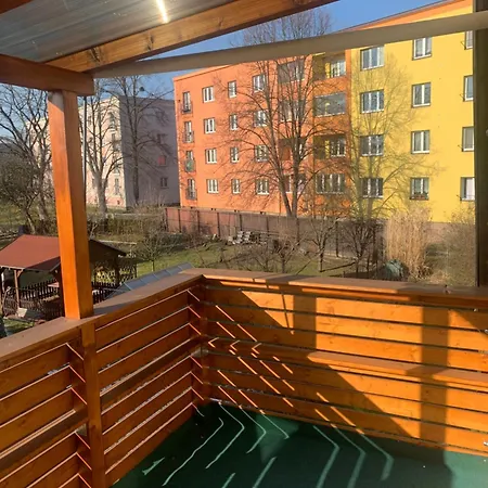 Apartmán V Rodinnem Dome *