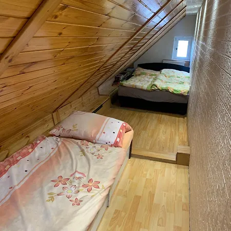 V Rodinnem Dome